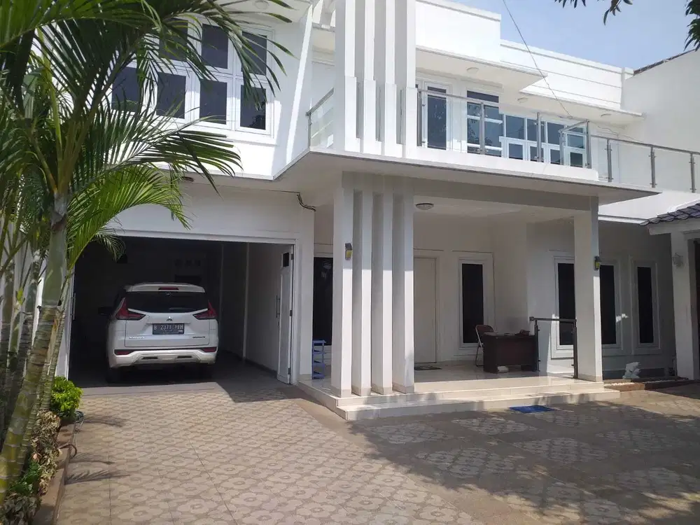 Rumah-Kantor Bagus 2lantai Pinggir Jalan, Pasar Minggu Jakarta Selatan