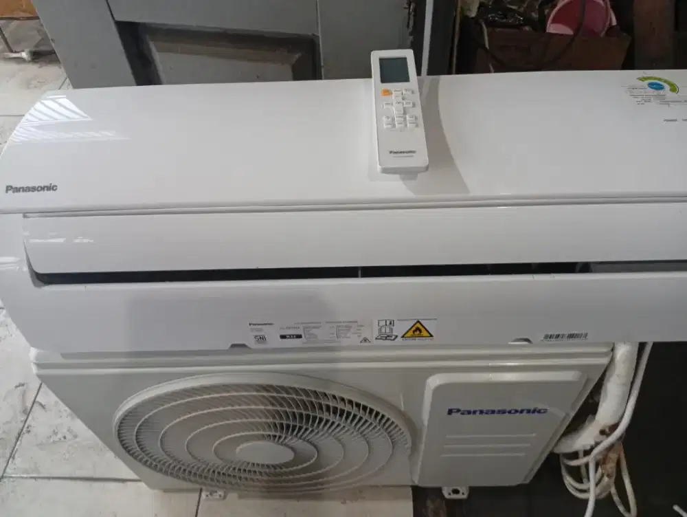 AC panasonic 1pk like new