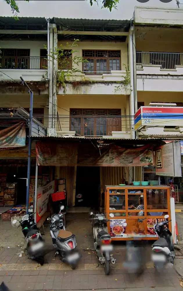 Ruko strategis 3 lantai Gunung Rinjani Monang maning Denpasar Bali