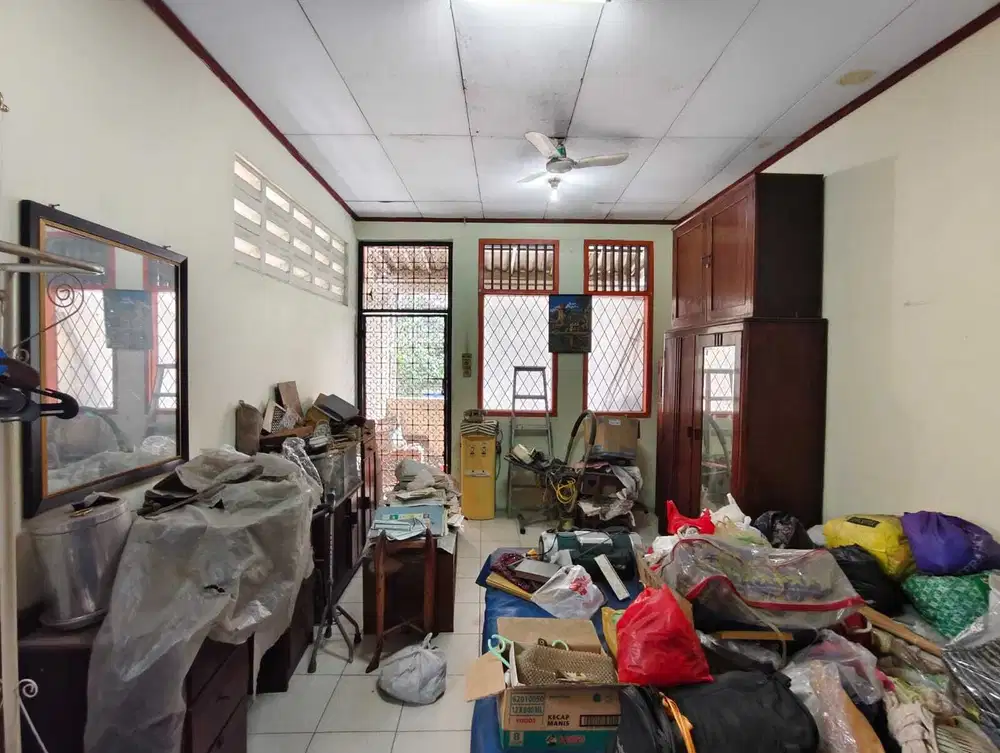 Rumah di Gang Motor Krekot Dekat Pintu Air dan Samanhudi Raya Dijual