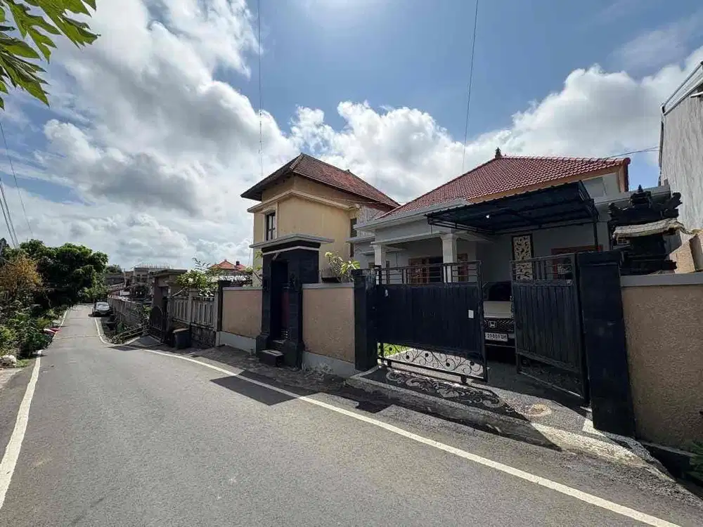 Villa Style House Nuansa Utama Selatan Bali
