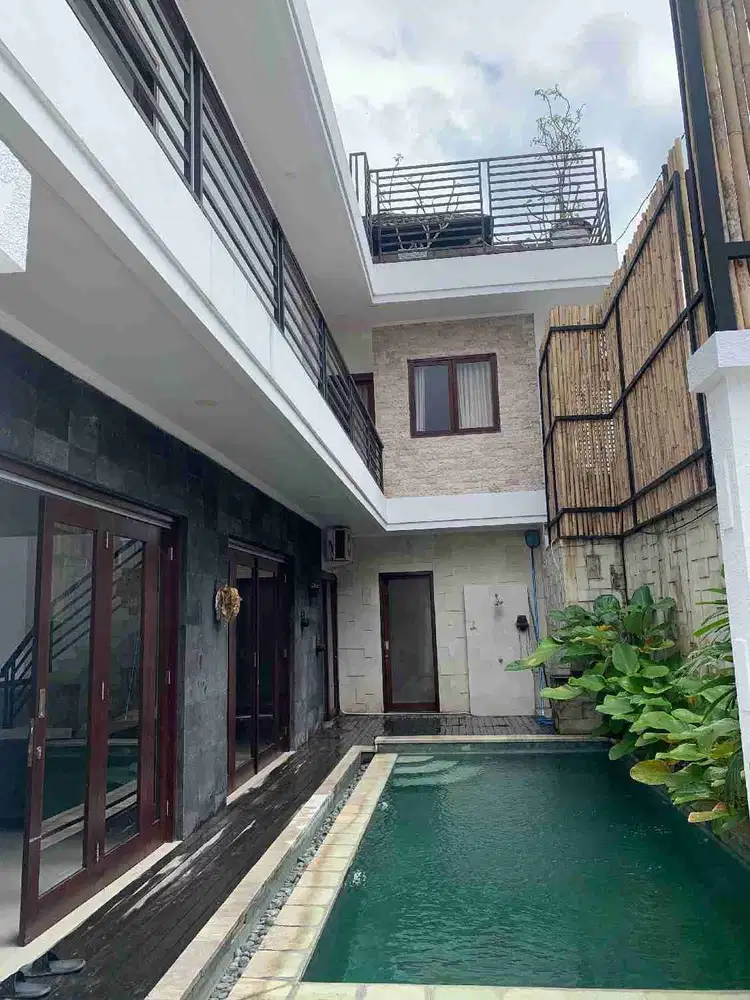 Villa Cantik Tropis Taman sari seminyak bali