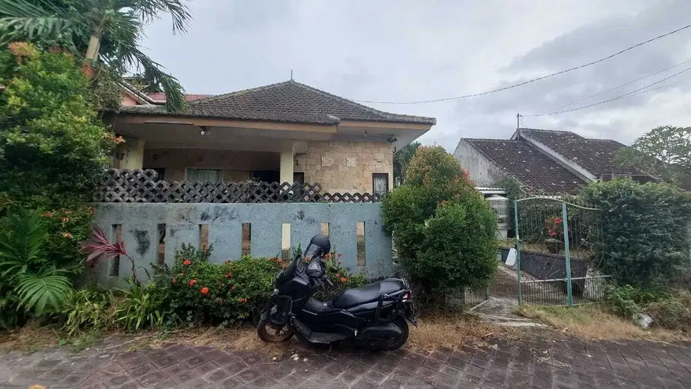 Rumah Dekat Kampus Unud Goa Gong Jimbaran Kuta Selatan Badung Bali