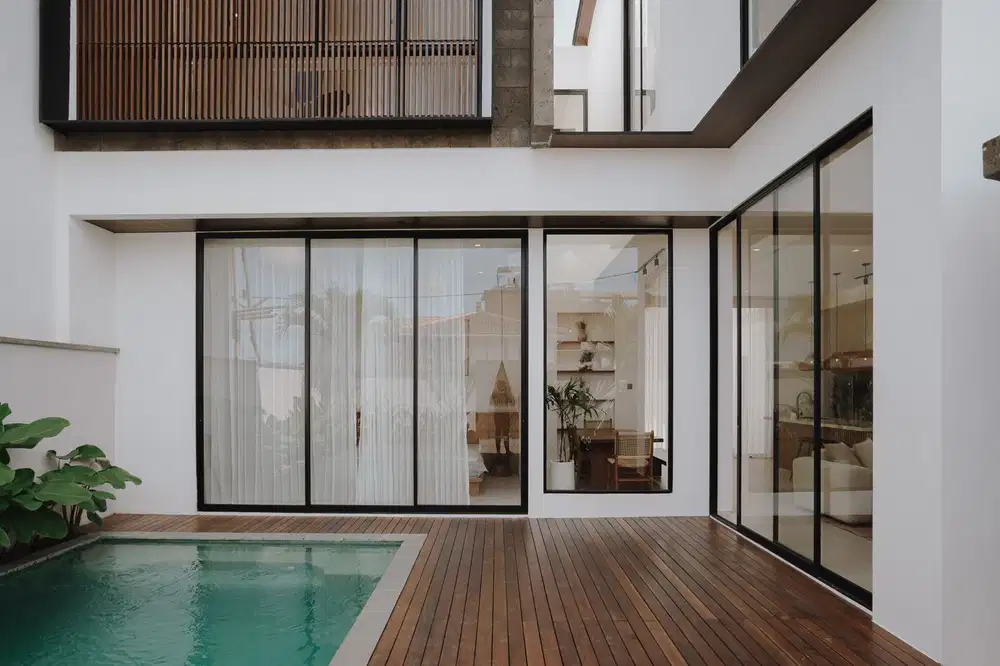 Villa Cantik leasehold 24 tahun Strategis kedampang kerobokan bali