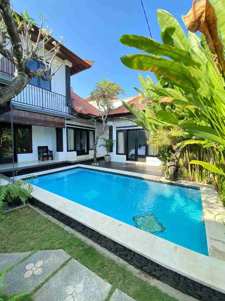 Villa Tropis modern Prapat Beris Sanur Denpasar Bali