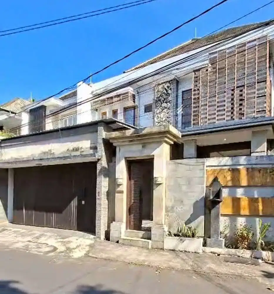 Rumah strategis pusat kota Denpasar Merdeka Renon  Denpasar Bali