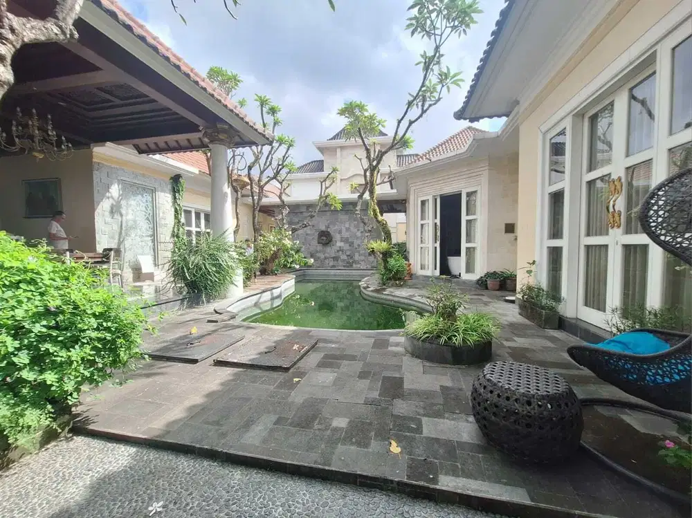 Tropical Rumah Modern Classic Tukad Badung Renon Bali