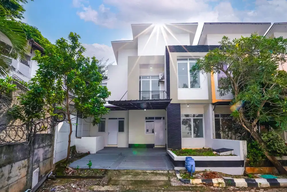 Rumah Strategis 5 Menit ke RSIA Bunda Ciputat 5 KT Dibantu KPR J-25962