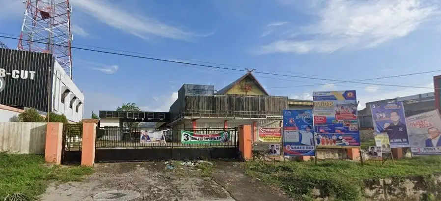 Dijual Bangunan Usaha Lokasi Strategis