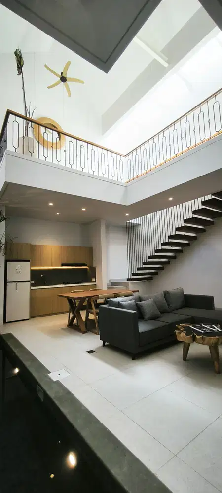 Modern and Strategic Leashold Villa Kerobokan Gunung Tangkuban Bali