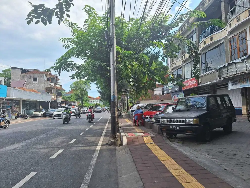 Ruko strategis 3 lantai Diponegoro Denpasar Bali