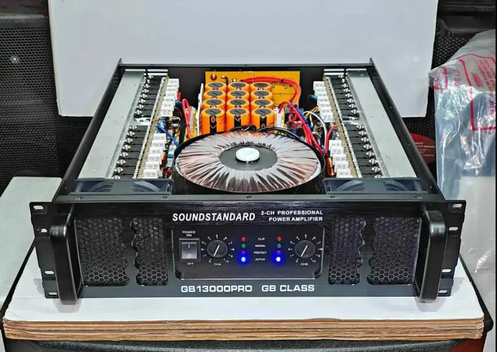 Power buat saund Power amplifier soundstandard gb13000pro 3000w 4ohm