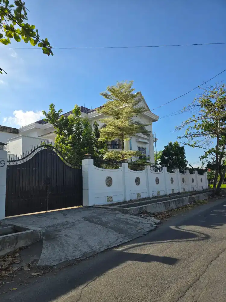 Rumah Mewah dalam Kota Yogyakarta