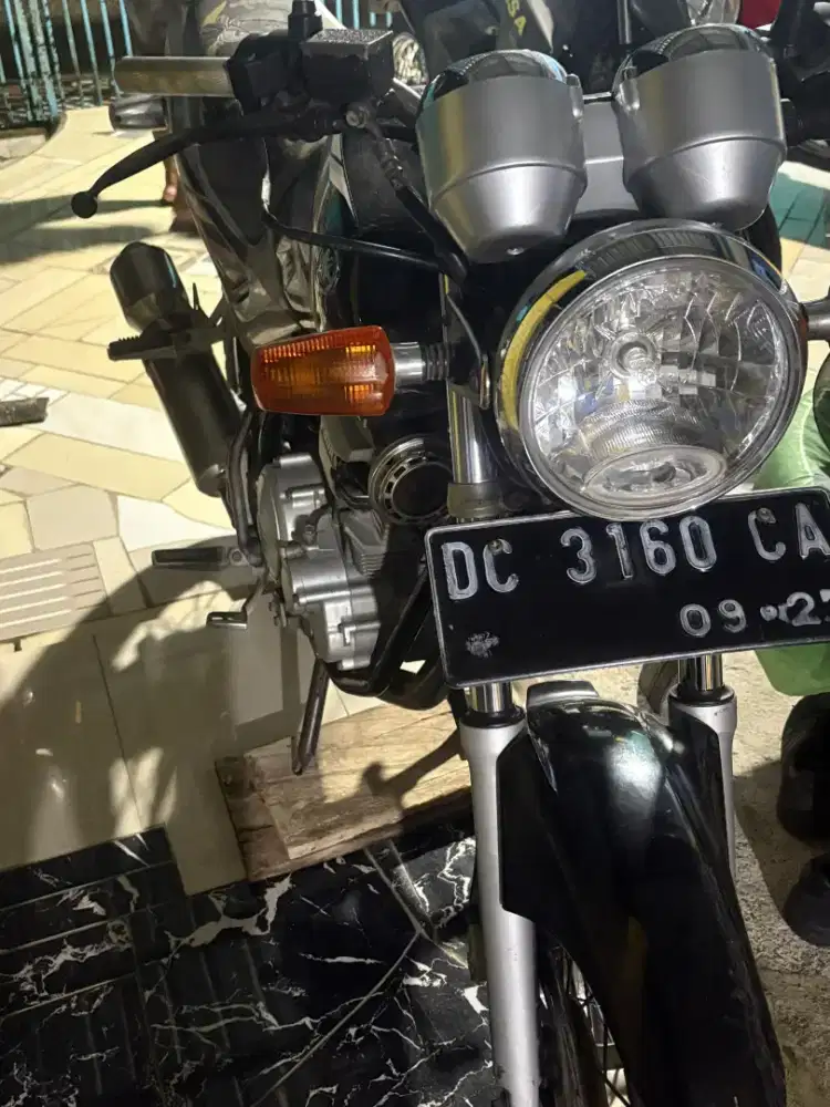 dijual motor scorpioZ 2005