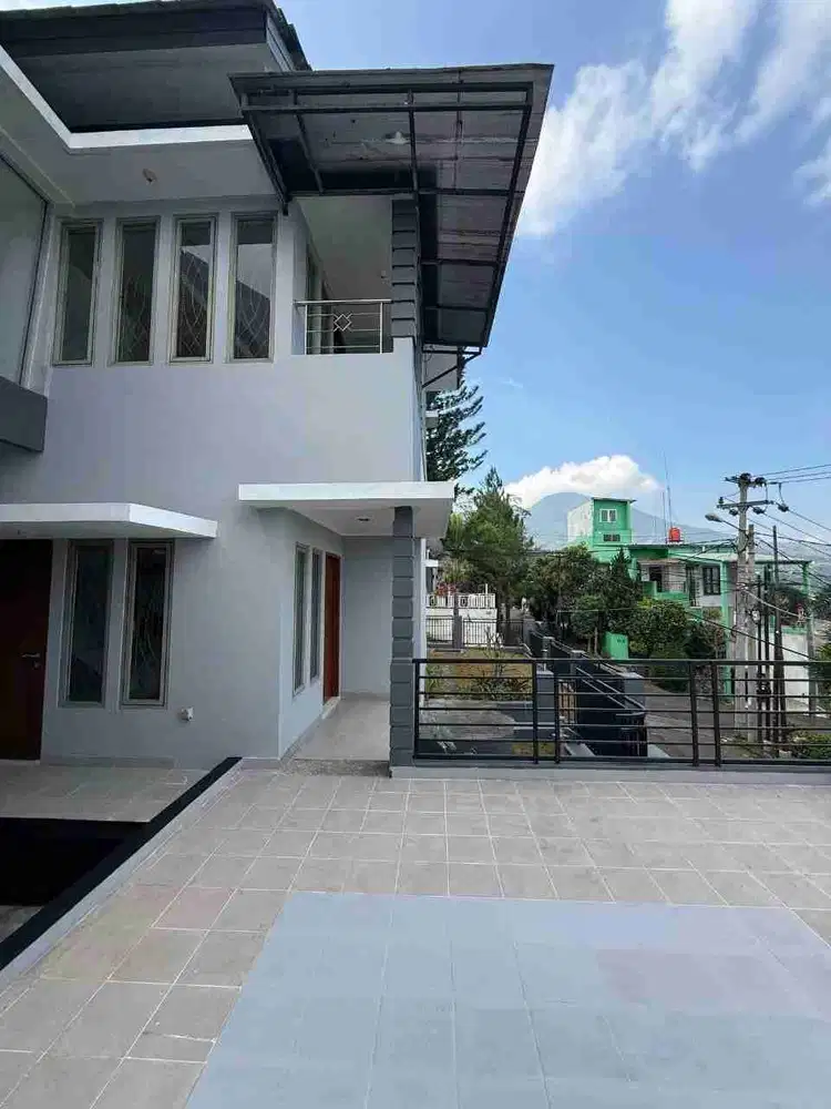 dijual rumah luas serasa villa view bandung udara sejuk harga miring bisa kpr