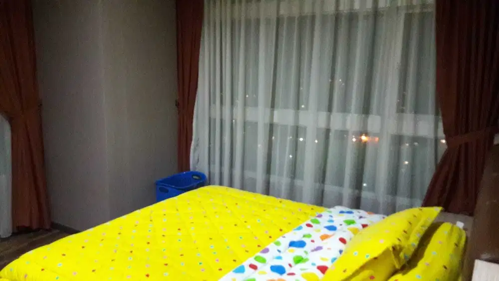 DISEWAKAN CONDOMINIUM CAMBRIDGE UK 200 M