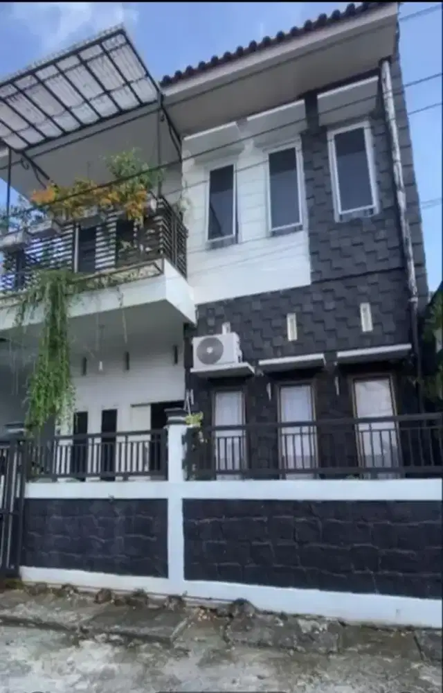 Rumah 2 Lantai Mewah Murah Perumahan Dekat Mall, Stasiun Purwokerto