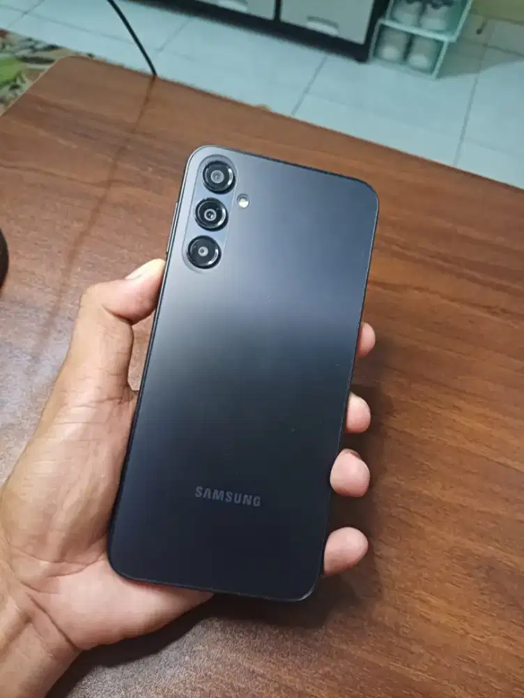 SAMSUNG A24 4G LIKE NEW