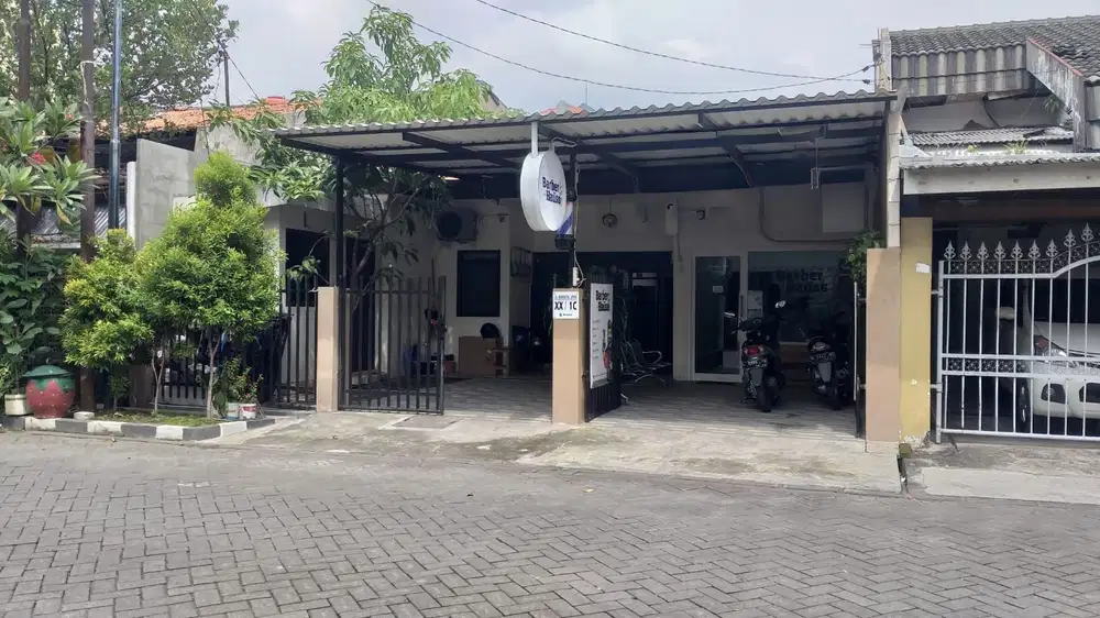1879. Dijual  RuKos + Barbershop Jl Baratajaya