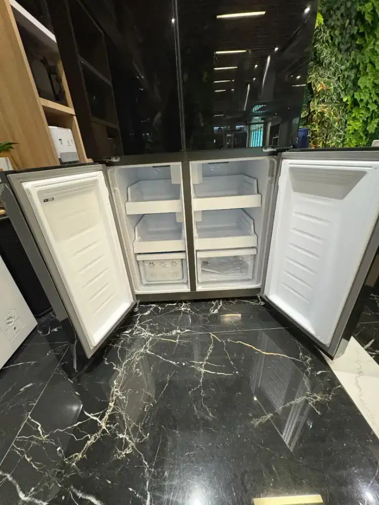 Kulkas MDR Electrolux