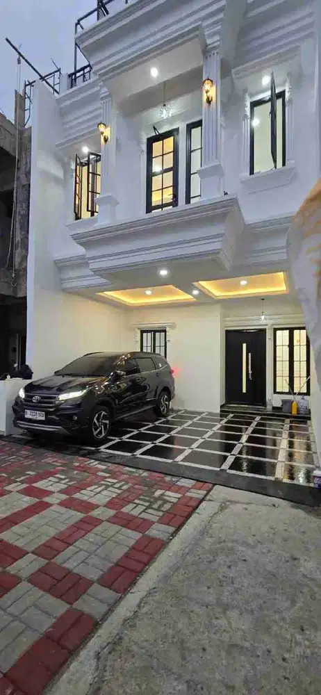 Dijual rumah 2 lantai + rooftop di Depok