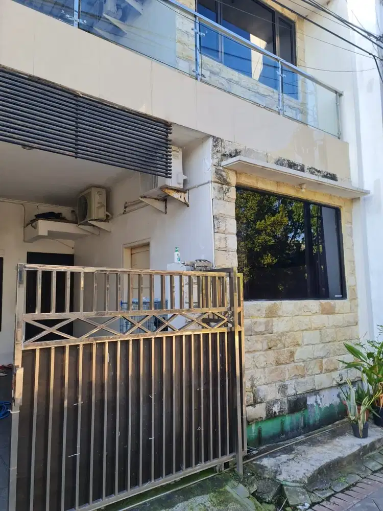 1496. Butuh Segera Sukolilo Makmur Sukolilo Dian Regency I Surabaya Timur