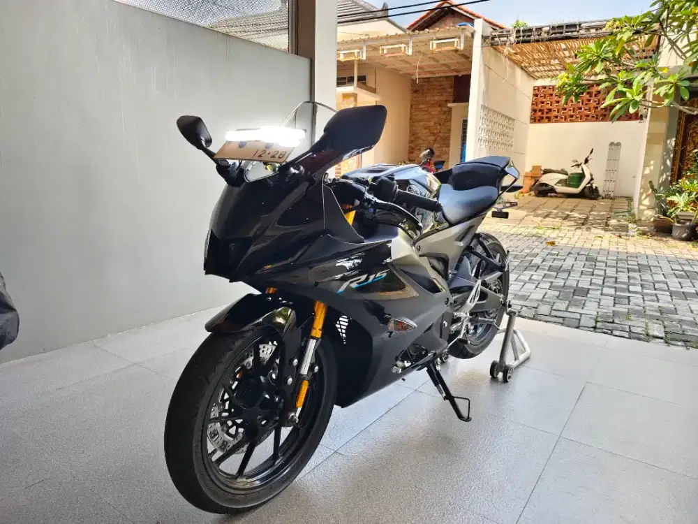 Yamaha R15 V4 2023