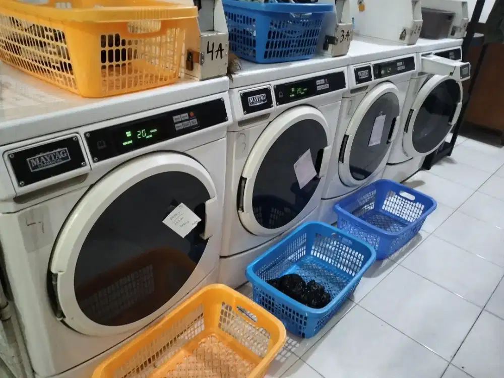 Mesin Laundry,kondisi masih prima