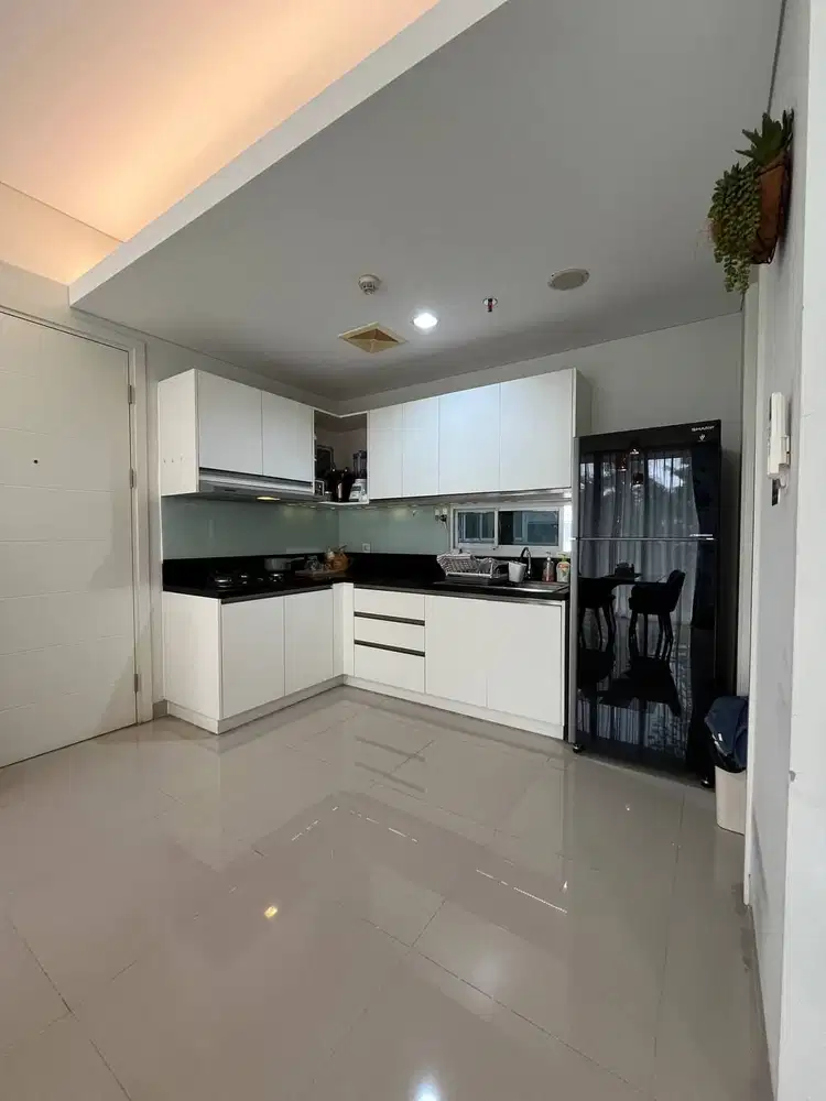 Dijual Rainbow Springs Condo Villa 3BR Tower Orange Gading Serpong Tangerang