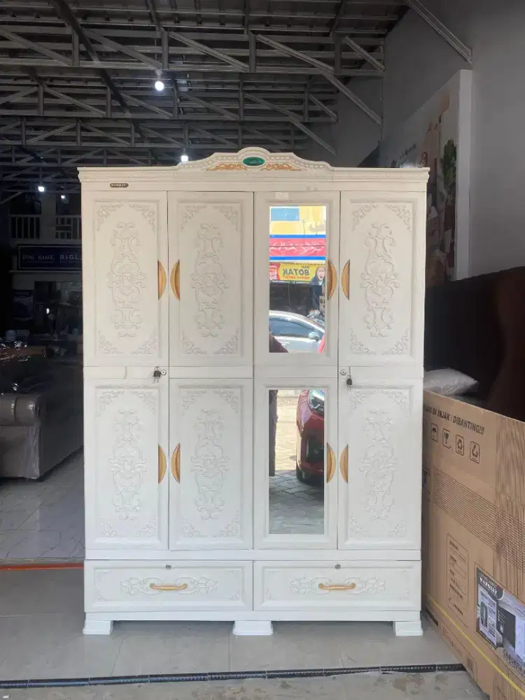 Lemari pakaian plastik napolly