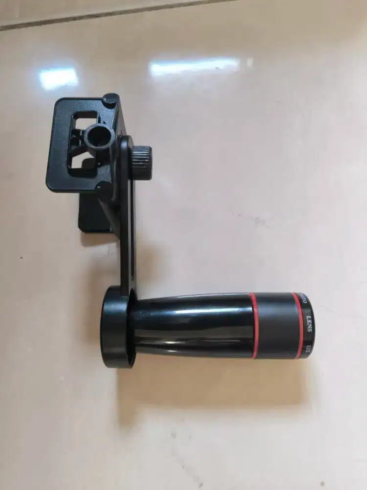 Lensa telezoom 12×