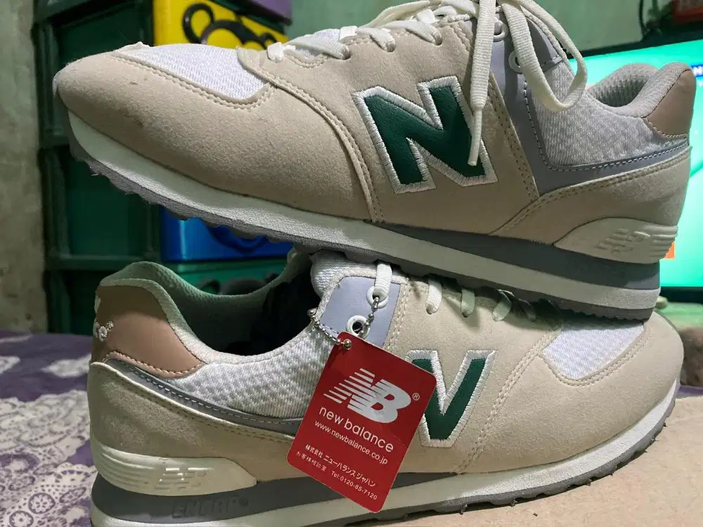 New Balance seri 574 Flash sale