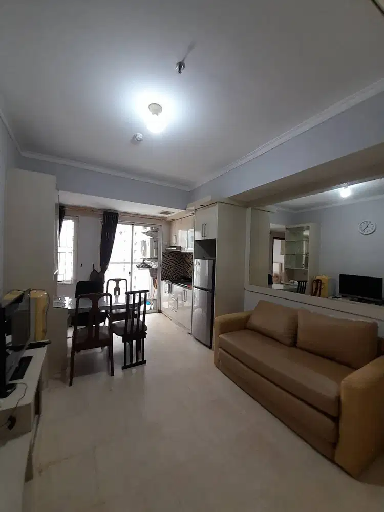 Dijual Apartemen Lantai Rendah Tipe 2 Kamar Plus Di Royal Medit