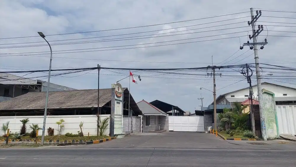 1891. Dijual Ex Pabrik Kayu Raya Kepatihan, Cerme Menganti Gresik