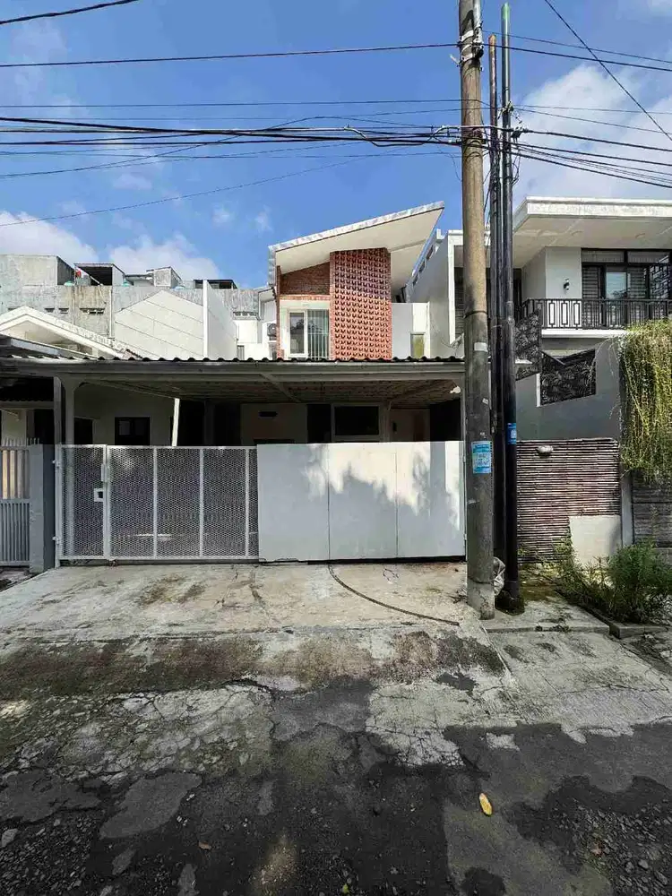 RUMAH BAGUS DI BONA INDAH LEBAK BULUS