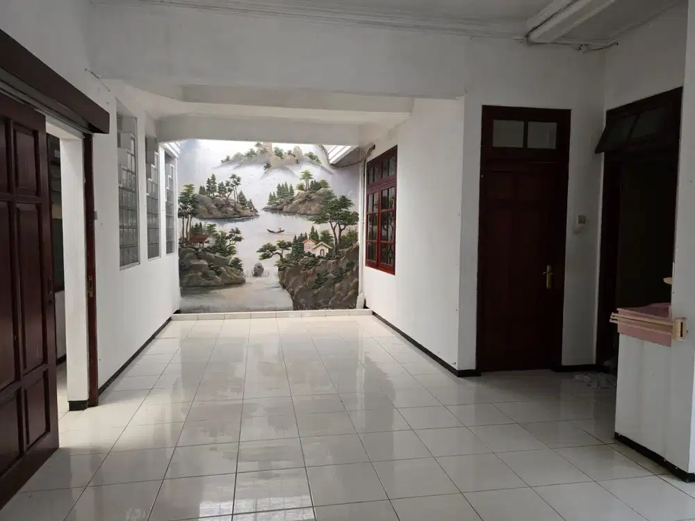 Rumah Darmo Permai Utara di Surabaya Strategis Harga Nego aja