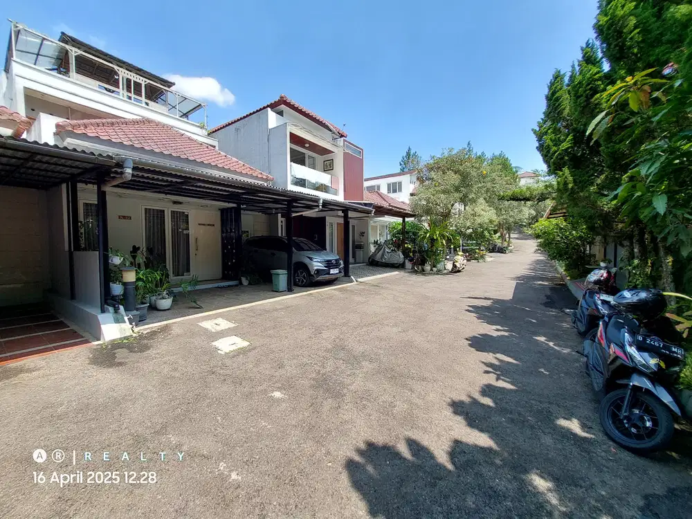 RUMAH BAGUS SAYAP DAGO Strategis Dekat Salman Al Farisi Bandung