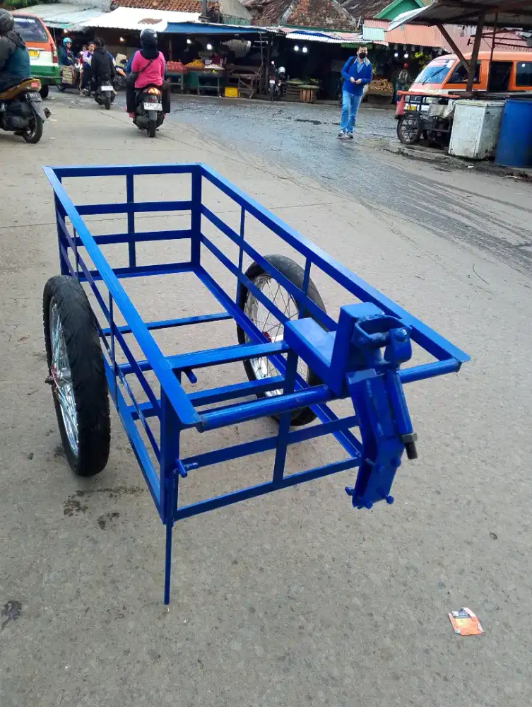 Grobak Roda Derekan Motor