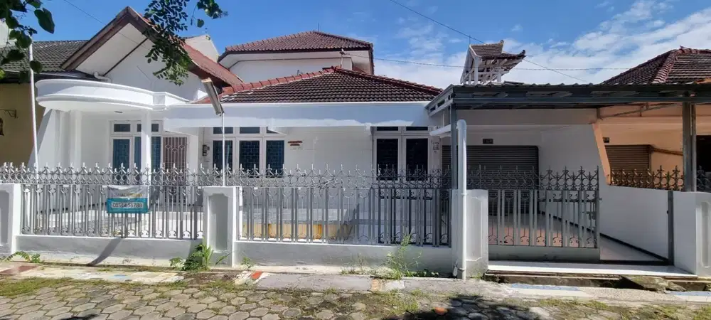 RUMAH LUAS SIAP HUNI DI TURANGGA PEDURUNGAN SEMARANG