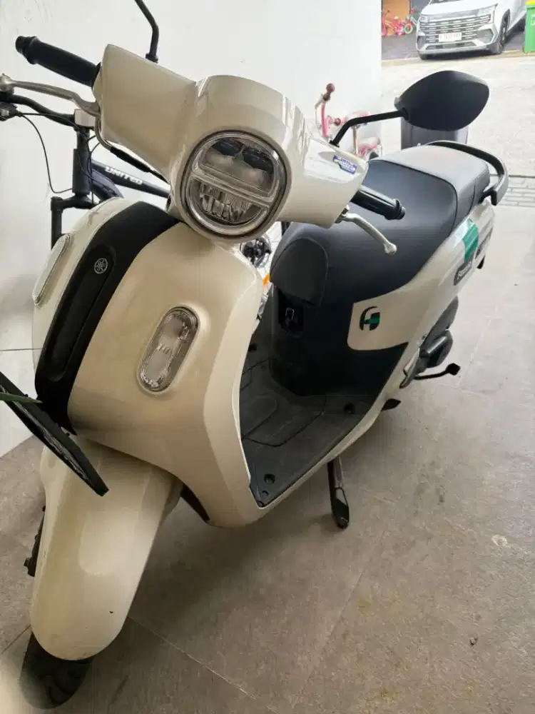Fazzio 2022 Putih ISS keyless