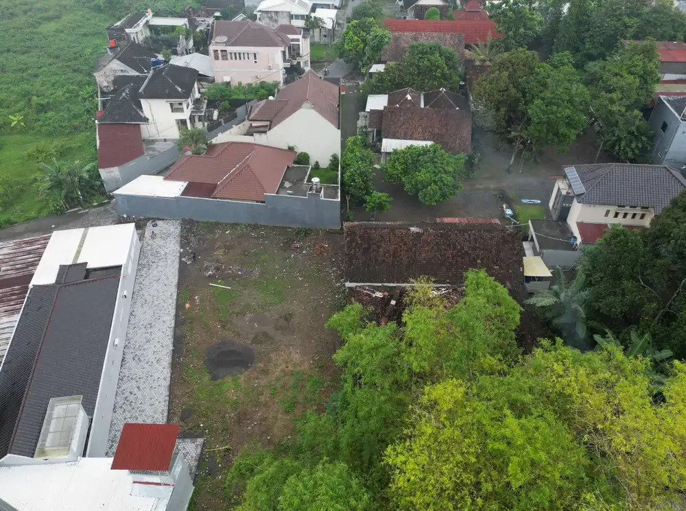 Area Jambon, Tanah Kapling Dekat jalan Kabupaten di Lingkungan Homestay