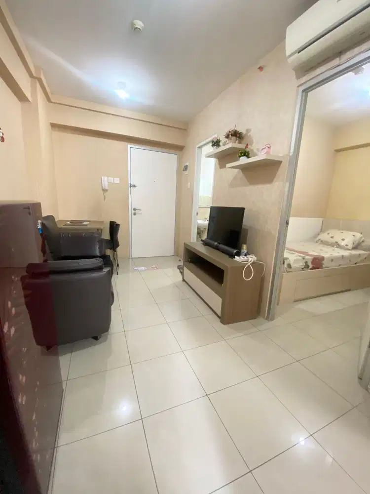 Apartemen Green Bay Pluit Tipe 2 Kamar Full Furnished View Kolam