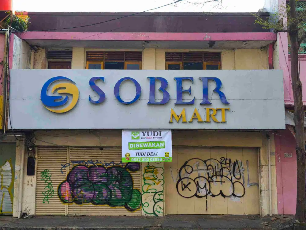 Ruko eks minimarket sangat Strategis di komersial area kota Cirebon