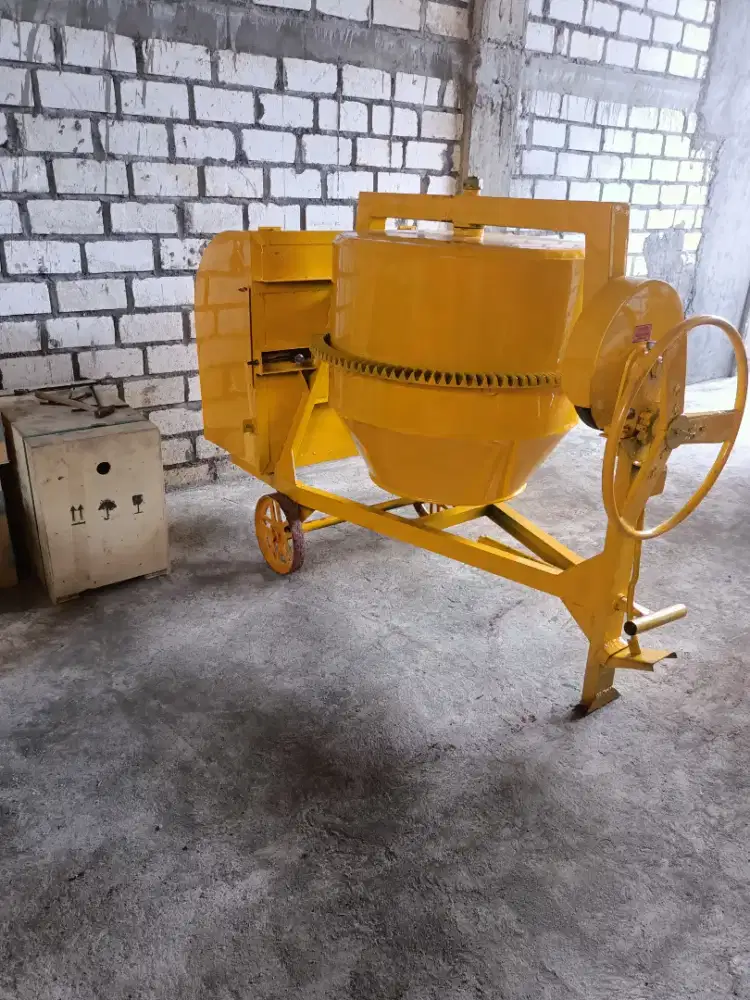 molen cor beton 50kg komplit diesel siap pakai