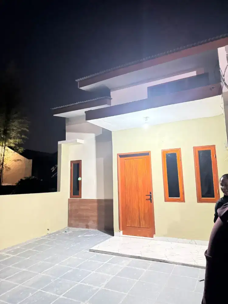 RUMAH 3 KAMAR LOKASI PADANG BULAN