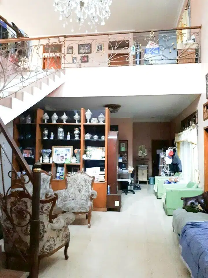 Rumah Tebet Akses jalan 2 Mobil Longgar Lokasi Strategis Jakarta Selatan