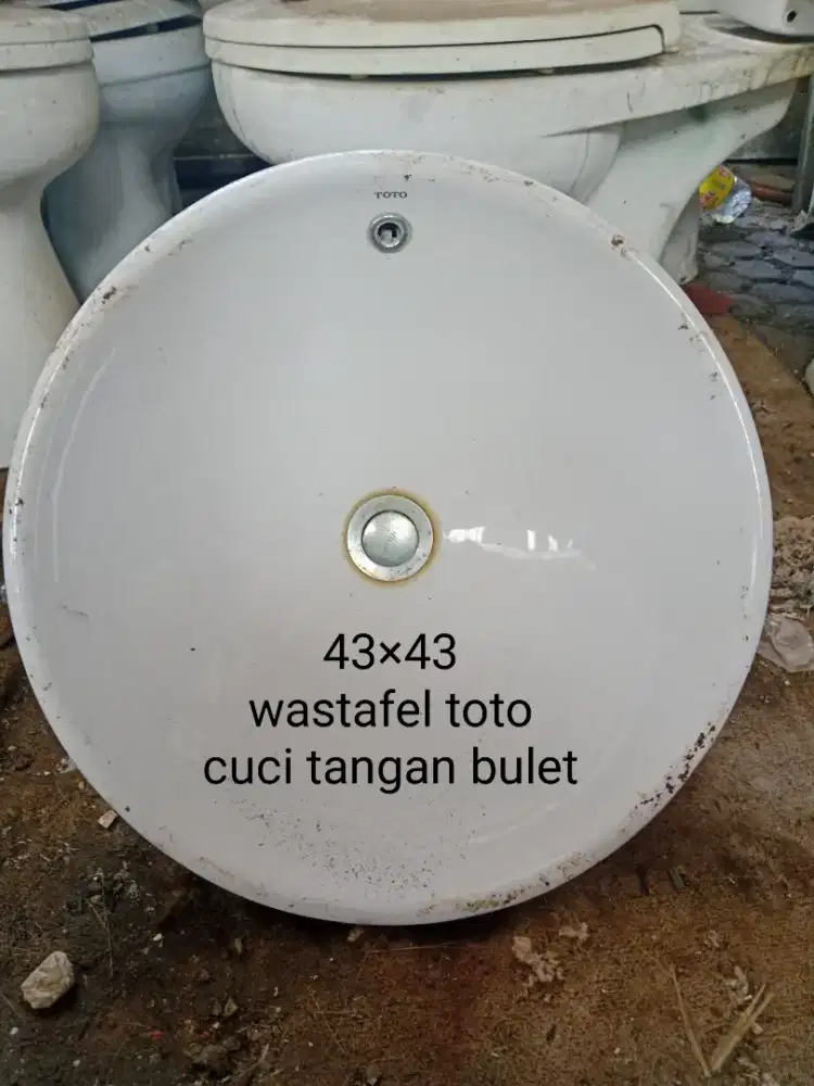 Wastafel toto bulet cuci tangan model baru 43×43