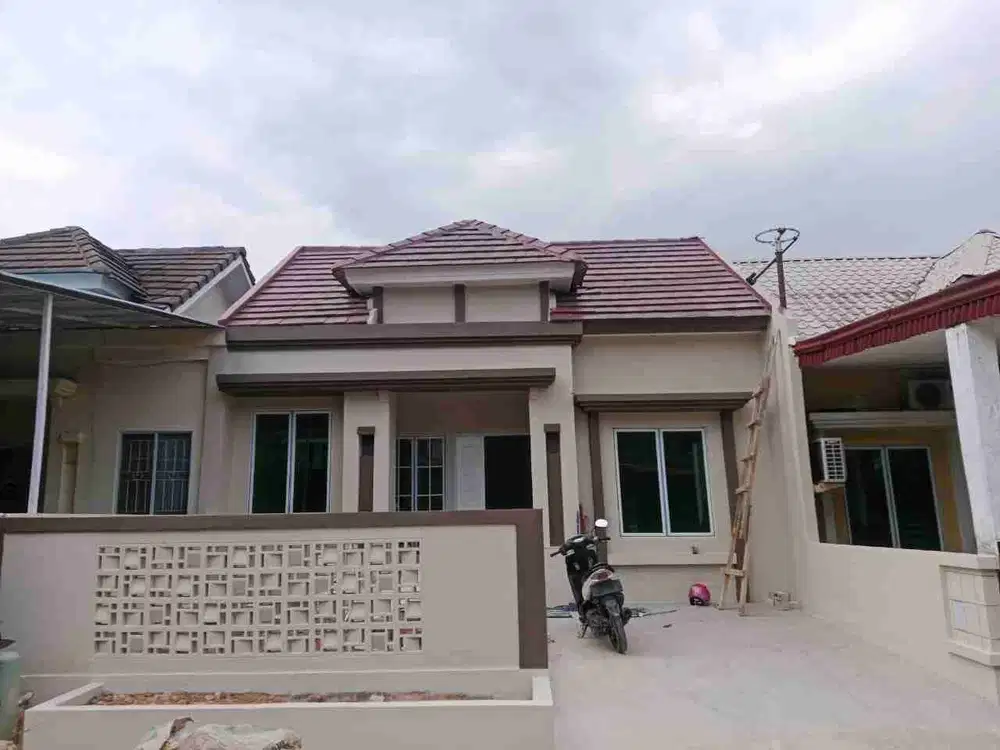 DI JUAL RUMAH CANTIK FULL RENOVASI DI BEVERLY BATAM CENTRE