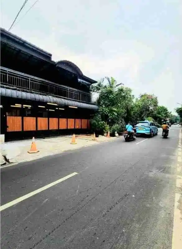 Ruang Usaha Raya Jatipadang Pasar Minggu