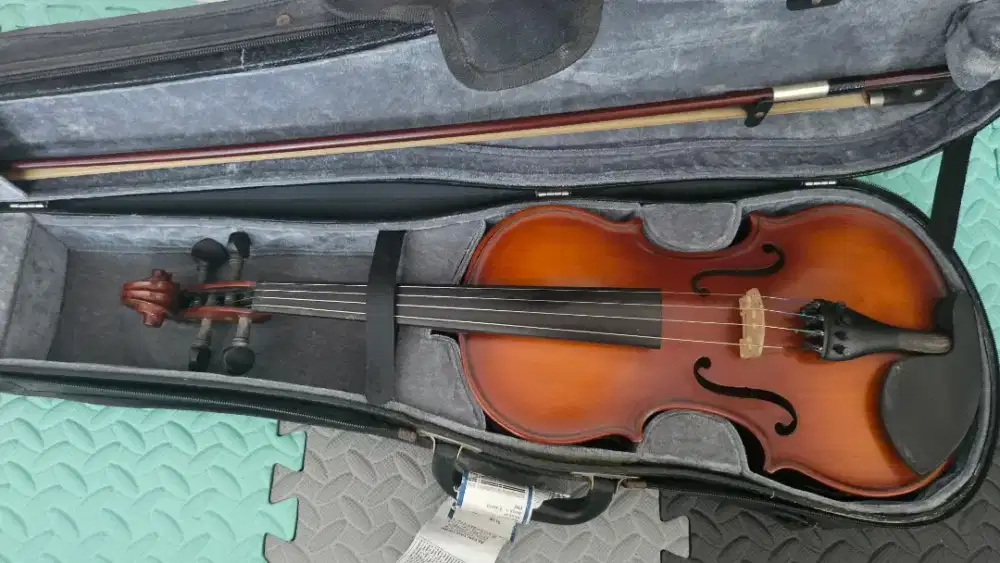 BIOLA Stradivari Copy  4/4
